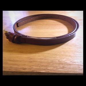 NWOT Maroon Skinny Belt